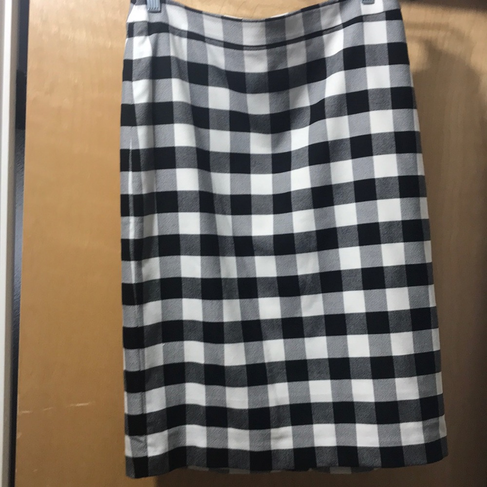 Ann Taylor skirt size 8T